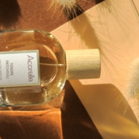 La parfumerie bio : Composition et pyramide olfactive (Vidéo)